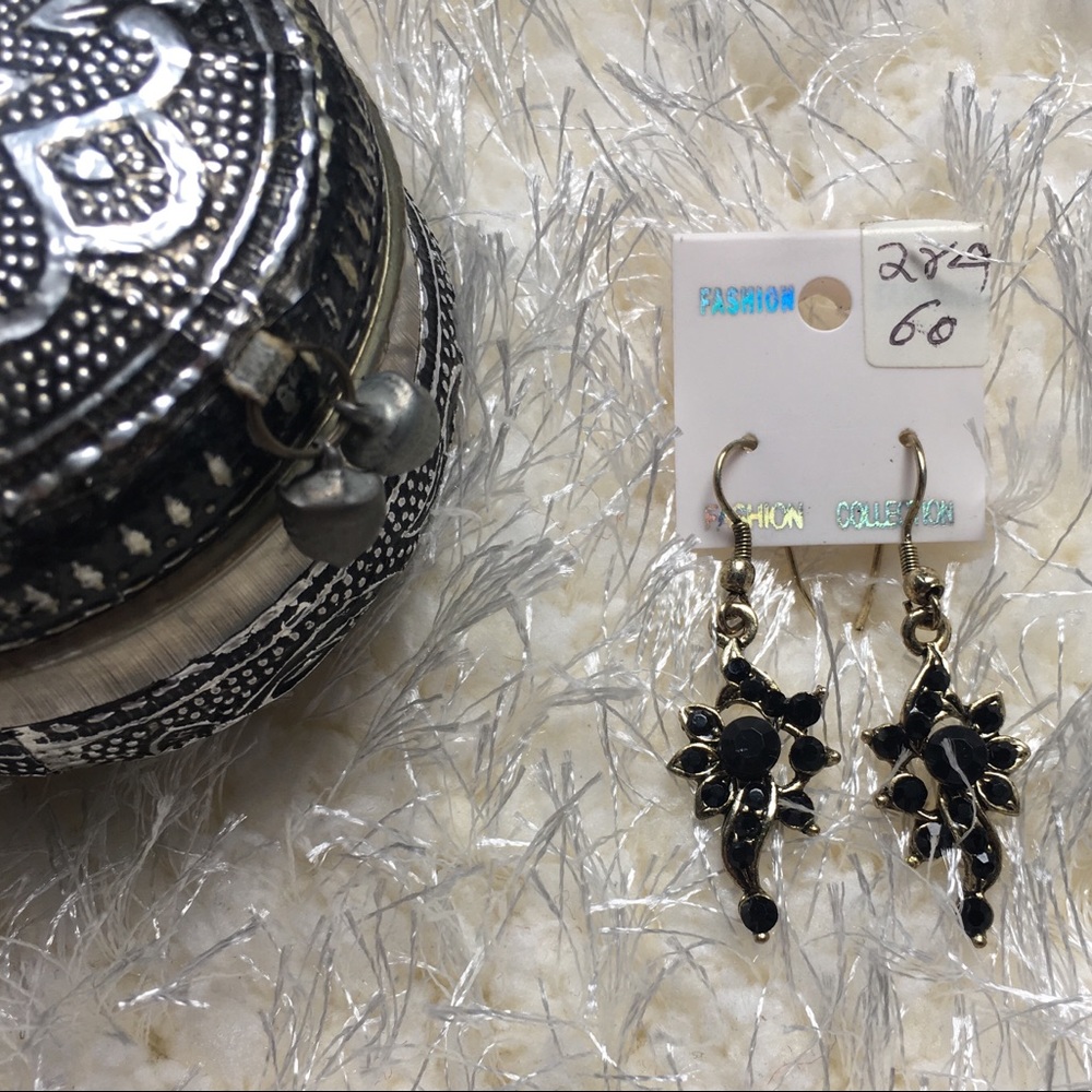 Silver & Black Gem Stone Earrings